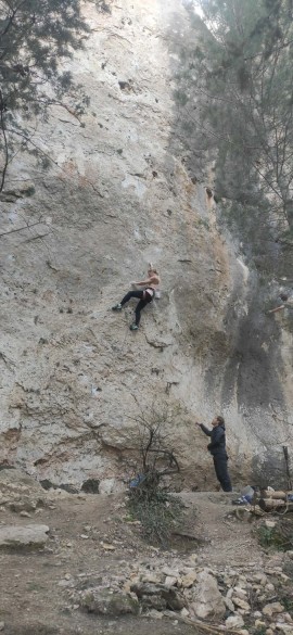 Klariče a cesta Xarandonga 7c Cuenca